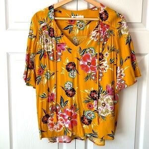 NWOT DR2 Floral Blouse 1015